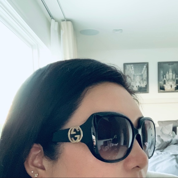 : SOLD : Gucci Sunglasses - Picture 6 of 7